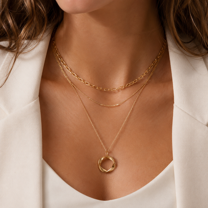 Chunky Circle Pendant Necklace