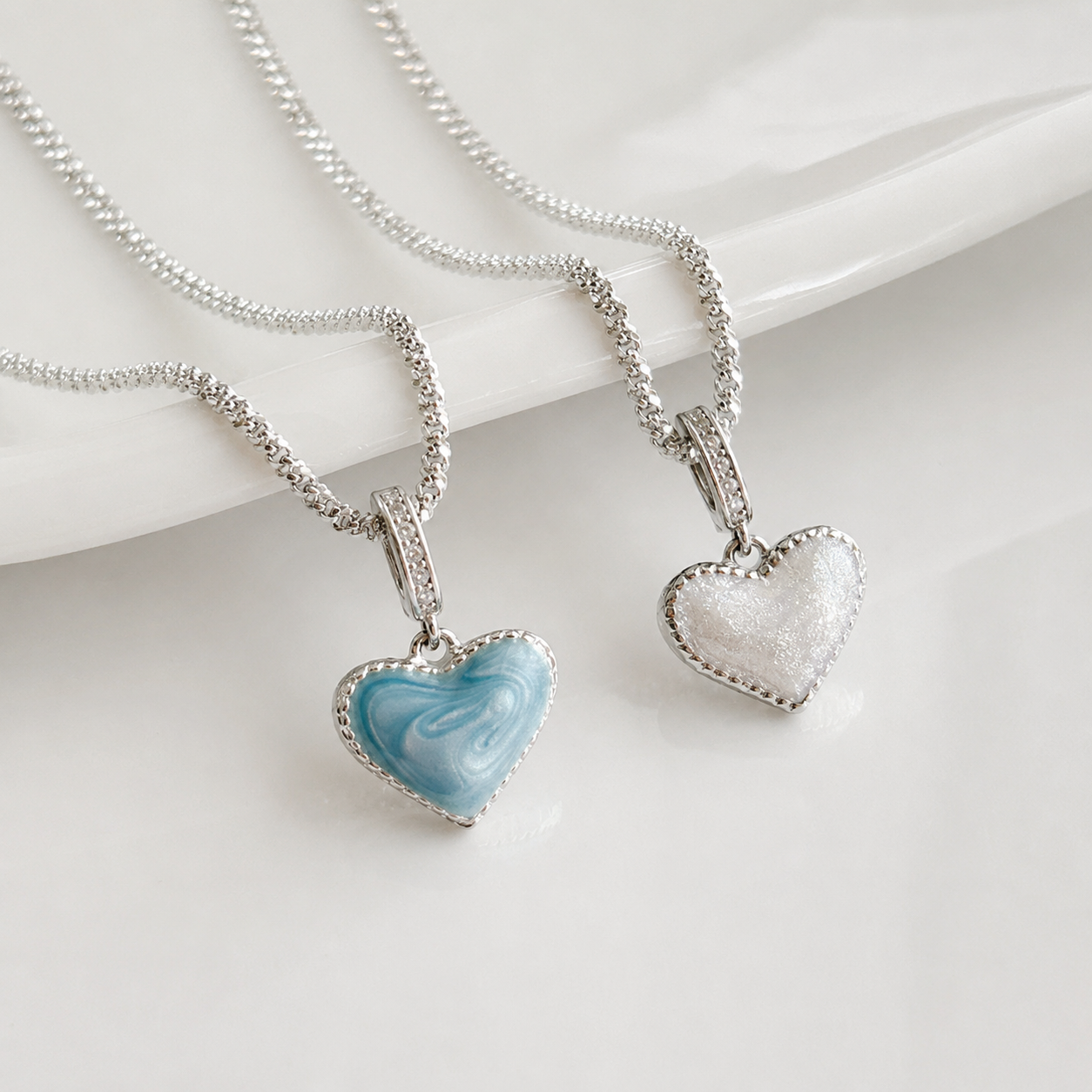 Mother of Pearl Heart Pendant Necklace