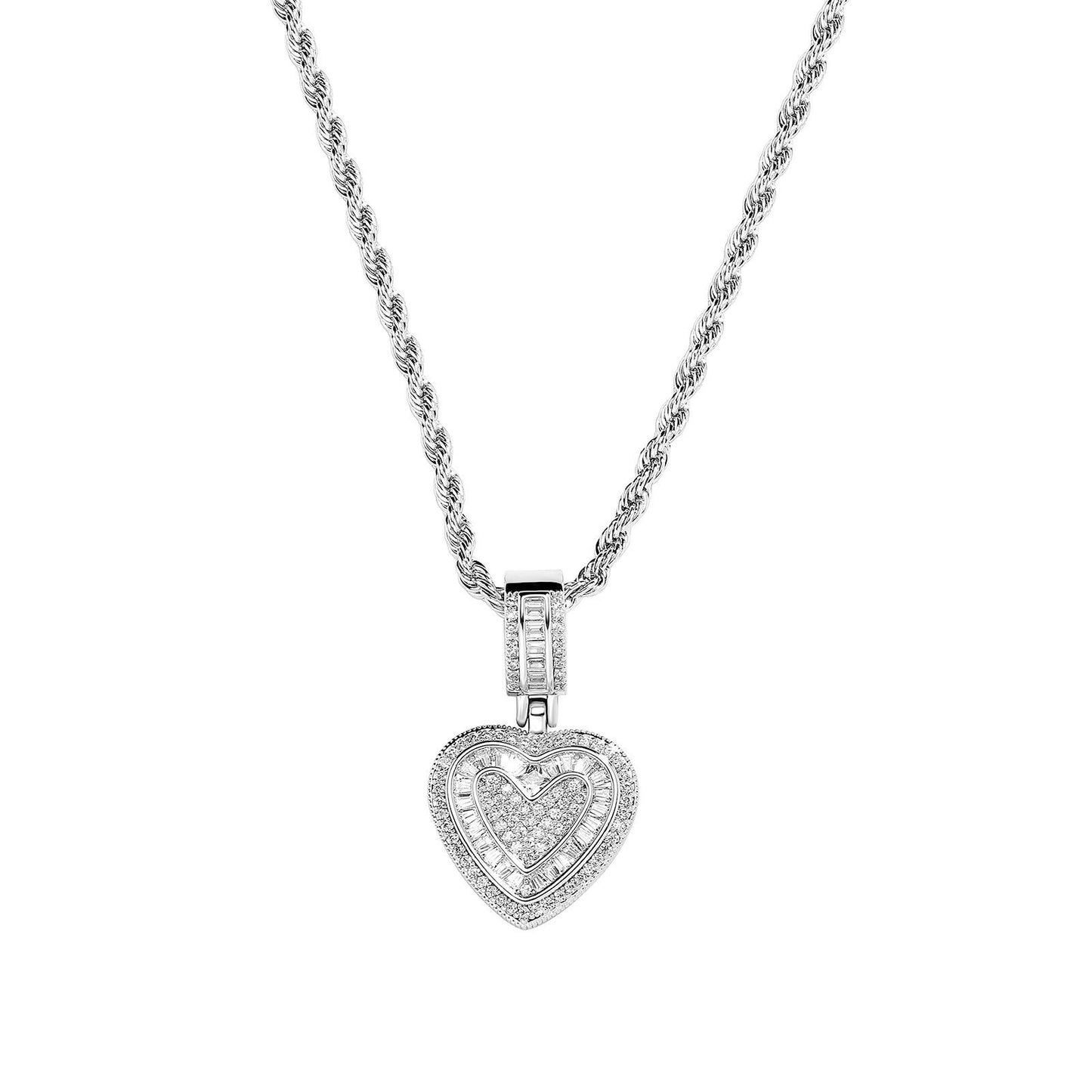 Twist Chain Pendant Necklace