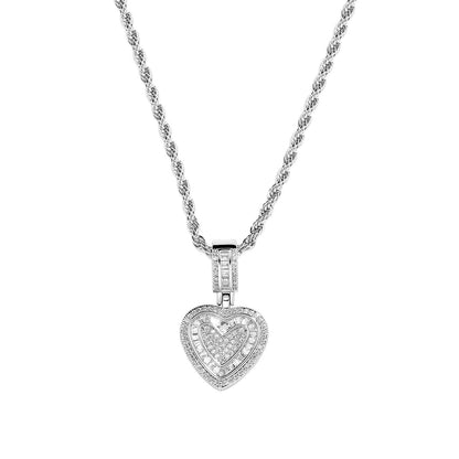 Twist Chain Pendant Necklace
